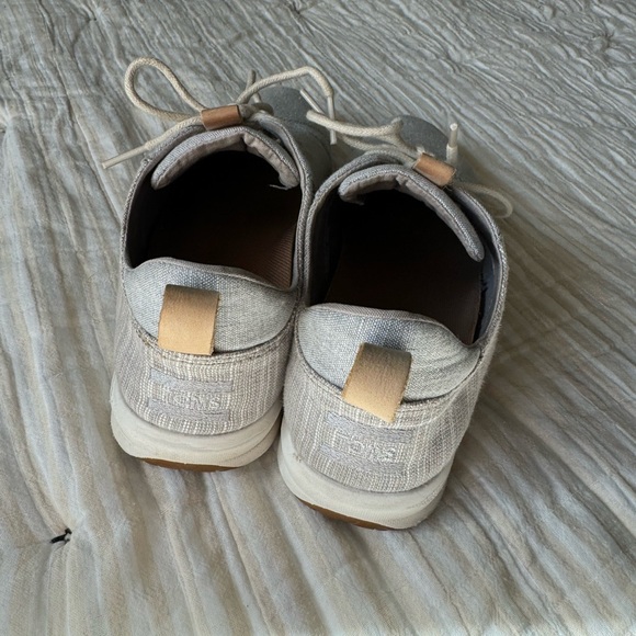 TOMS Sneakers Women’s Size 10 - Picture 5 of 7